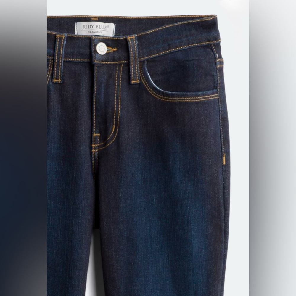 Judy Blue Peter Mid Rise Skinny Jean
